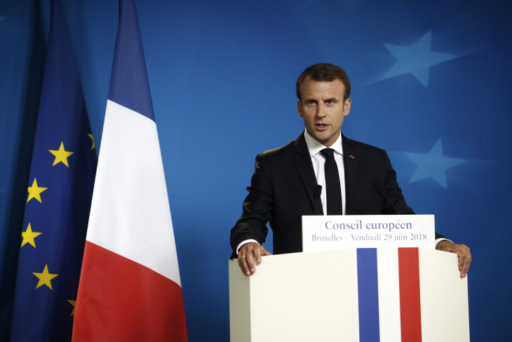 Jean Pormanove halála felkavarta a francia közéletet: Emmanuel Macronnak is lépnie kell az ügyben