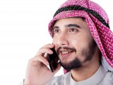 Telefonáló arab. Fotó: Depositphotos 