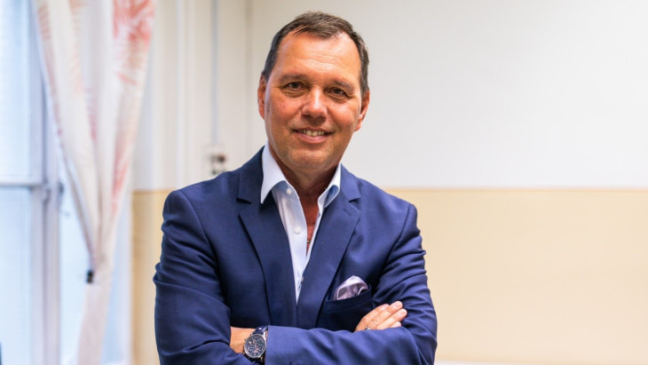 Dr. Szlávik János, a Dél-pesti Centrumkórház Országos Hematológiai és Infektológiai Intézet centrumvezető főorvosa, a Pro Infectologia Alapítvány szakértője