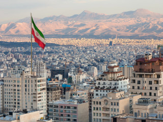 Irán