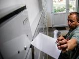 A román posta kifakadt - háttérben a magyar választások tisztasága