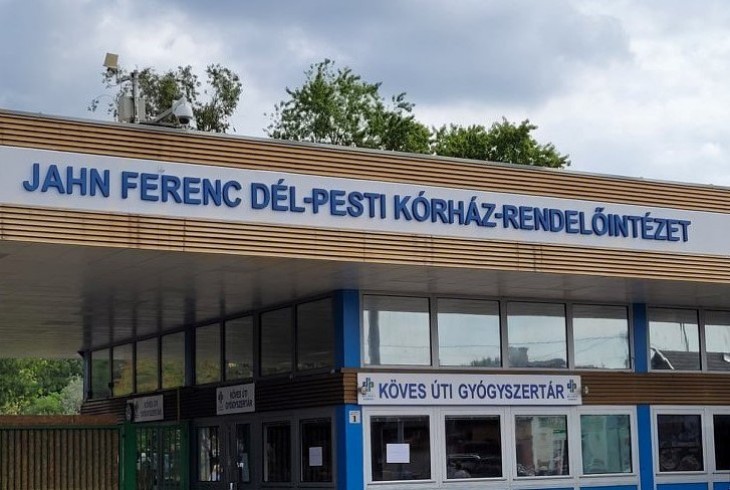 A Jahn Ferenc Kórház patikája 1,17 milliárd forintért írt alá egyéves szerződést gyógyszerek beszerzésére