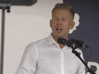 Magyar Péter felajánlást tett Orbán Viktornak Kép