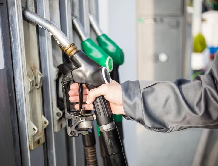 Mi a helyes: ársapka vagy benzinár-szabályozás? Fotó: Depositphotos