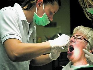 Hétfőn jön a fogorvos-sztrájk