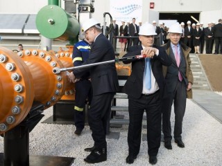 Orbán Viktor a szlovák-magyar gázvezeték avatásán 2015-ben. Ekkor még alternatív szállítási útvonalként emlegették. Fotó: MTI/Koszticsák Szilárd