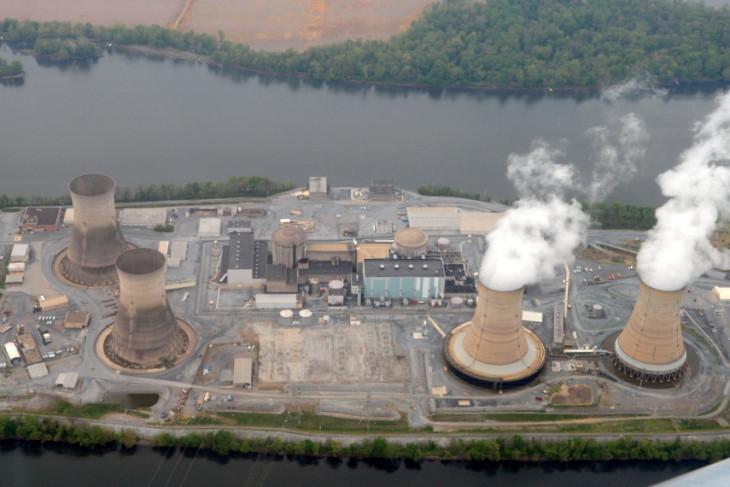 A Three Mile Island atomerőmű még az 1-es blokk leállítása előtt, 2012-ben. Jó ötlet újraindítani?