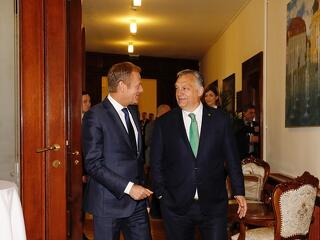 Kellemetlen perceket szerezhetnek Orbán Viktornak a lengyelek