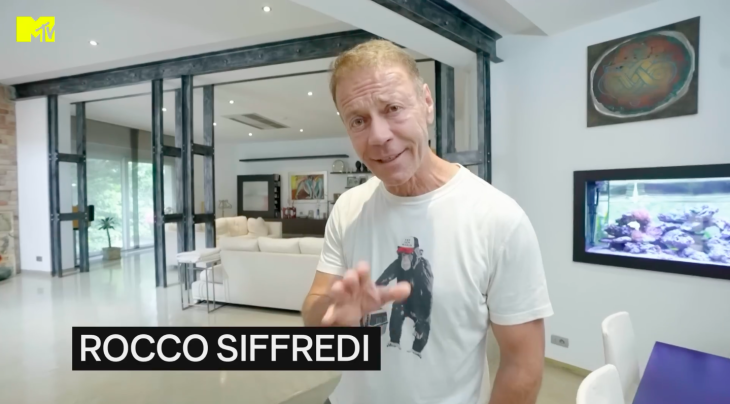 Rocco Siffredi az olasz MTV műsorában mutatja be budapesti otthonát