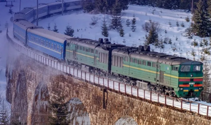 Az ukrán vasúti cég egyik belföldi járata. Fotó: UNN