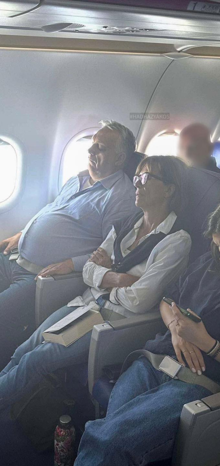 Orbán Viktor és Lévai Anikó útközben 