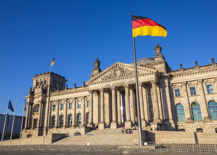 A német parlament Berlinben. Illusztráció. (Forrás: Depositphotos) 
