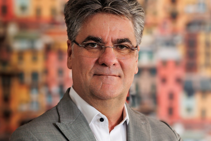 Szakál János: szeretjük olyan dolgokkal körülvenni magunkat, amiken megpihen a szem