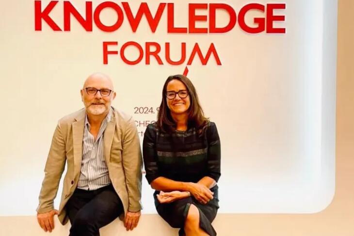 Novák Katalin sosem volt tagja a cégnek. Lemondása után az X-Y Worldwide vezérigazgatójaként dolgozik Stephen J. Shaw demográfussal