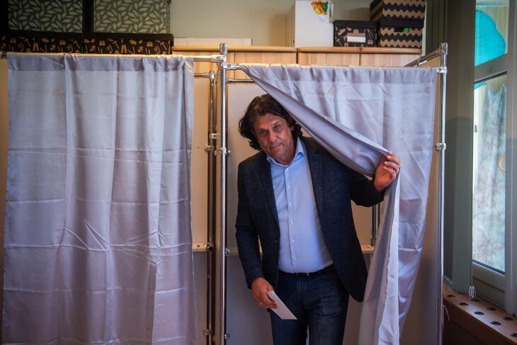 Deutsch Tamás aktivizálja magát a választásokon