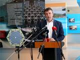 AI-központon dolgozik a kormány