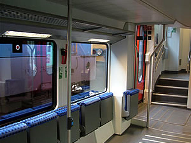 Bombardier emeletes vonatok