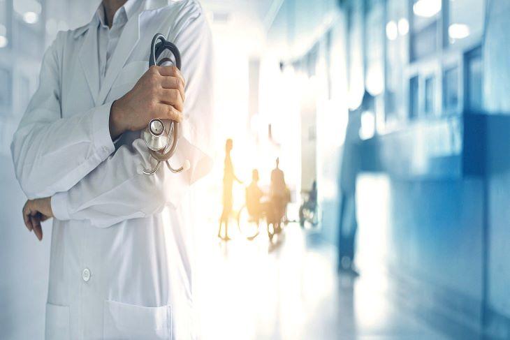 A MOK szerint az orvosokra terhelik a felelősséget Fotó: Pixabay