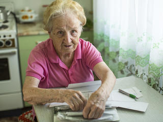 Hazugság, hogy olcsóbban vásárolhatnak a nyugdíjasok - olvasói vélemények