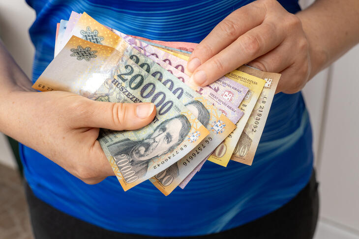 Állami támogatást kaptak a milliárdosok