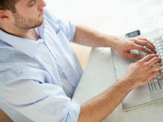 Megindult a díjemelési hullám a bankoknál