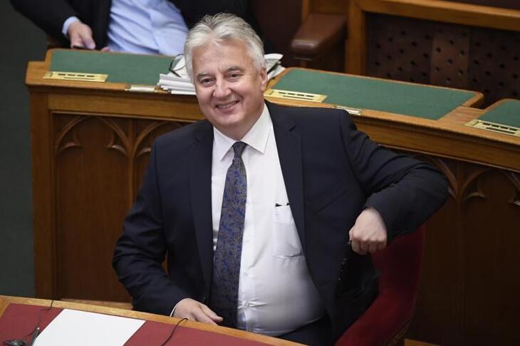 A Semjén Zsolt által elnökölt alapítványnál is találtak hibákat