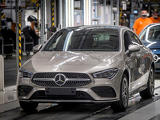 Több mint 100 millió eurót kaszált a Mercedes Magyarországon tavaly
