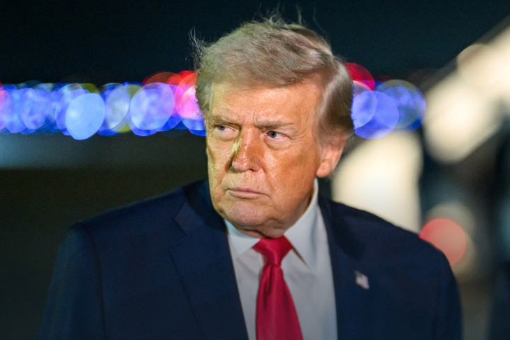 Kivonja a csapatokat vagy eszkalálja a konfliktust Trump?   