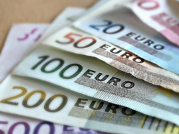 Az eurót már rég bevezették