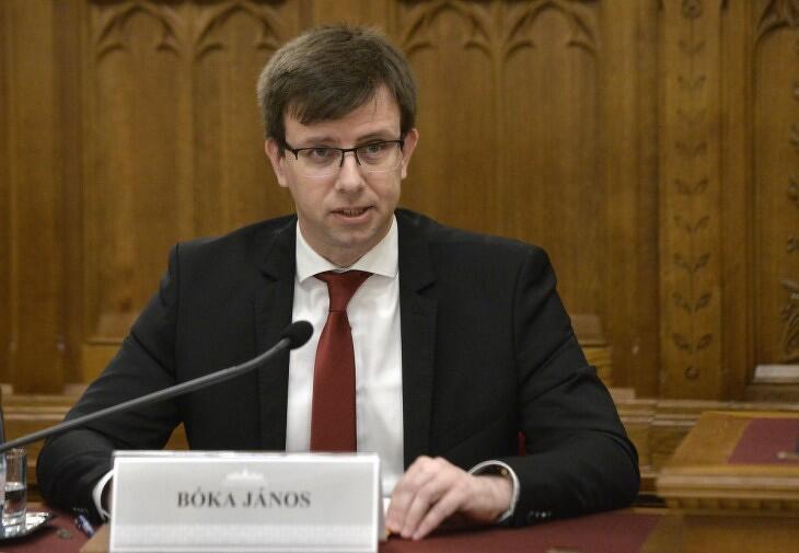 A miniszteri biztos Bóka János mellett dolgozott eddig is