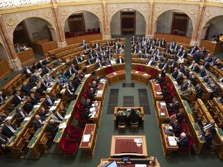 Fontos törvényjavaslatokat nyújtott be az éjjel a Fidesz