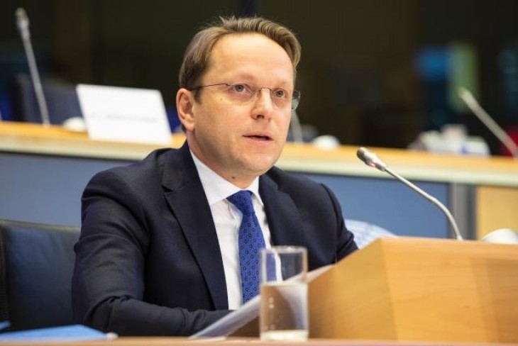 Nem ez az első eset, hogy az EP bírálja Várhelyi Olivért. Fotó: Európai Bizottság
