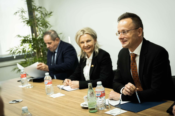 Szijjártó Péter Madridban is szóba hozta a vétót 