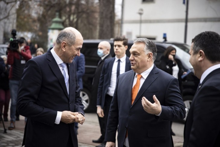 Orbán Viktor miniszterelnök Janez Janša szlovén kormányfővel találkozott Lendván. Fotó: Miniszterelnöki Sajtóiroda/Benko Vivien Cher