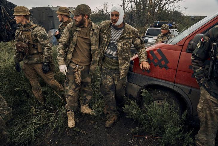 Az ukrán erők a frontvonal egyes szakaszain már elérték az orosz államhatárt. Fotó: MTI/AP