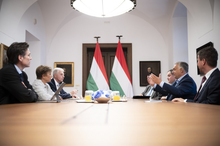 Már nem közellenség az IMF