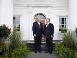 Az amerikaiak is úgy irányítják a magyar kormányt, ahogy nekik tetszik? 