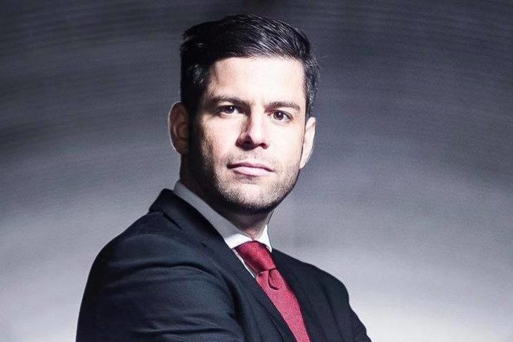 Bő két év után távozik Balczó Barnabás