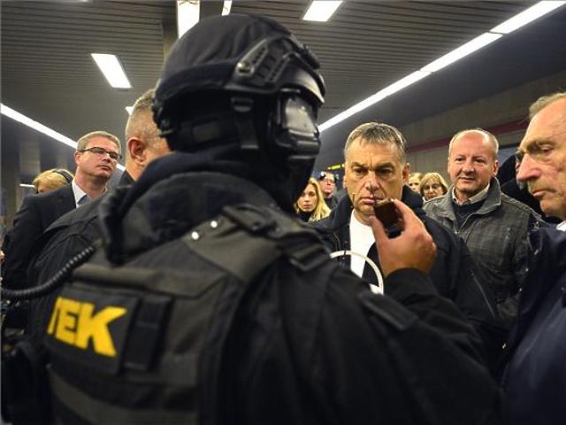 Így robbantottak és mentettek éjszaka Orbánék előtt