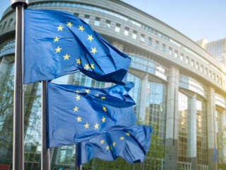  	Európai Unió, EU-s zászló Fotó: Depositphotos