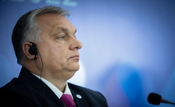 Orbán Viktor kormányfő a visegrádi országok miniszterelnökeinek kassai csúcstalálkozóján tartott közös sajtótájékoztatón 2022. november 24-én. Fotó: MTI/Miniszterelnöki Sajtóiroda/Fischer Zoltán