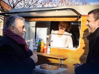 Ez itt Orbán Viktor ígéreteinek földje, a tejjel-parizerrel folyó kánaán!