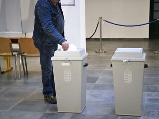 Még néhány óráig meggondolhatják magukat a képviselőjelöltek