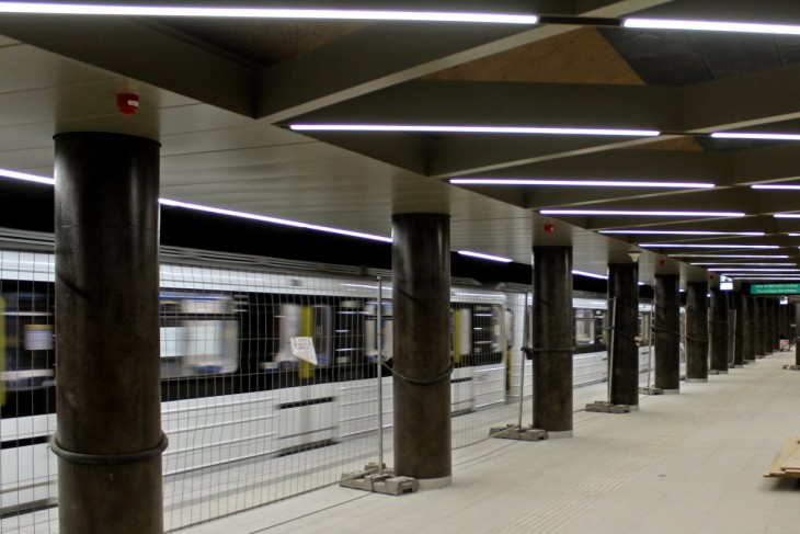 A Ferenciek tere metrómegálló 2022 decemberében. Ezt az állomást már januárban átadják, de máshol még nem állnak ilyen jól. Fotó: BKV