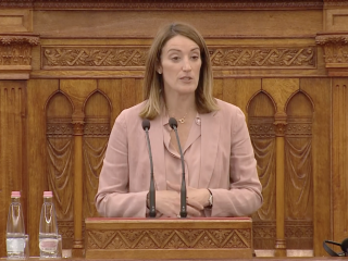 Roberta Metsola a Parlamentben