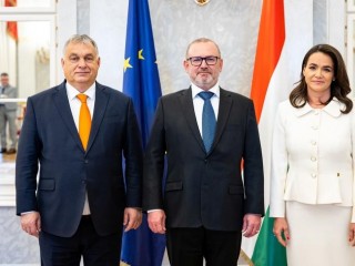 Lantos bejelentette, Orbán visszavonta? Fotó:  MTI/Sándor-palota
