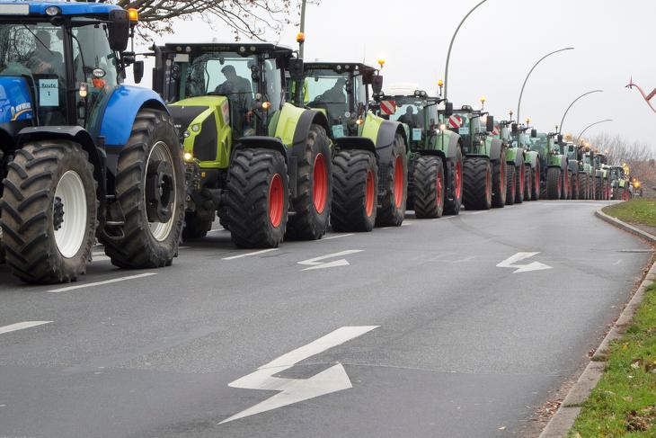 A gazdák Romániában is az utcára vonultak. Fotó: Depositphotos