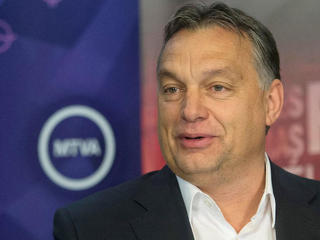 Orbán Viktor: április 3!