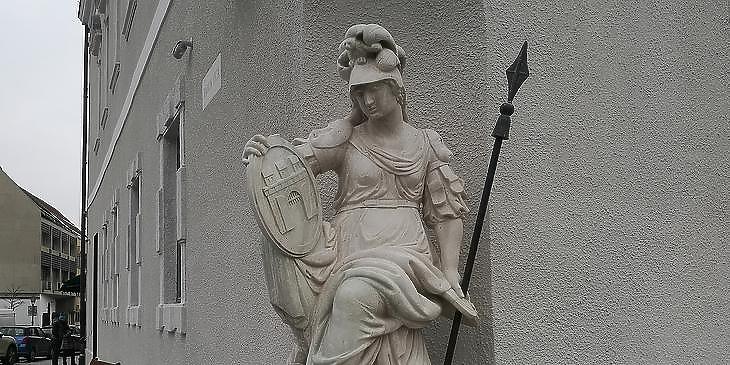Pallas Athéné szobra