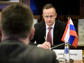 Szijjártó Péter Moszkvában tárgyalt Alexander Novak miniszterelnök-helyettessel az energiaellátásról 2023. áprilisban  